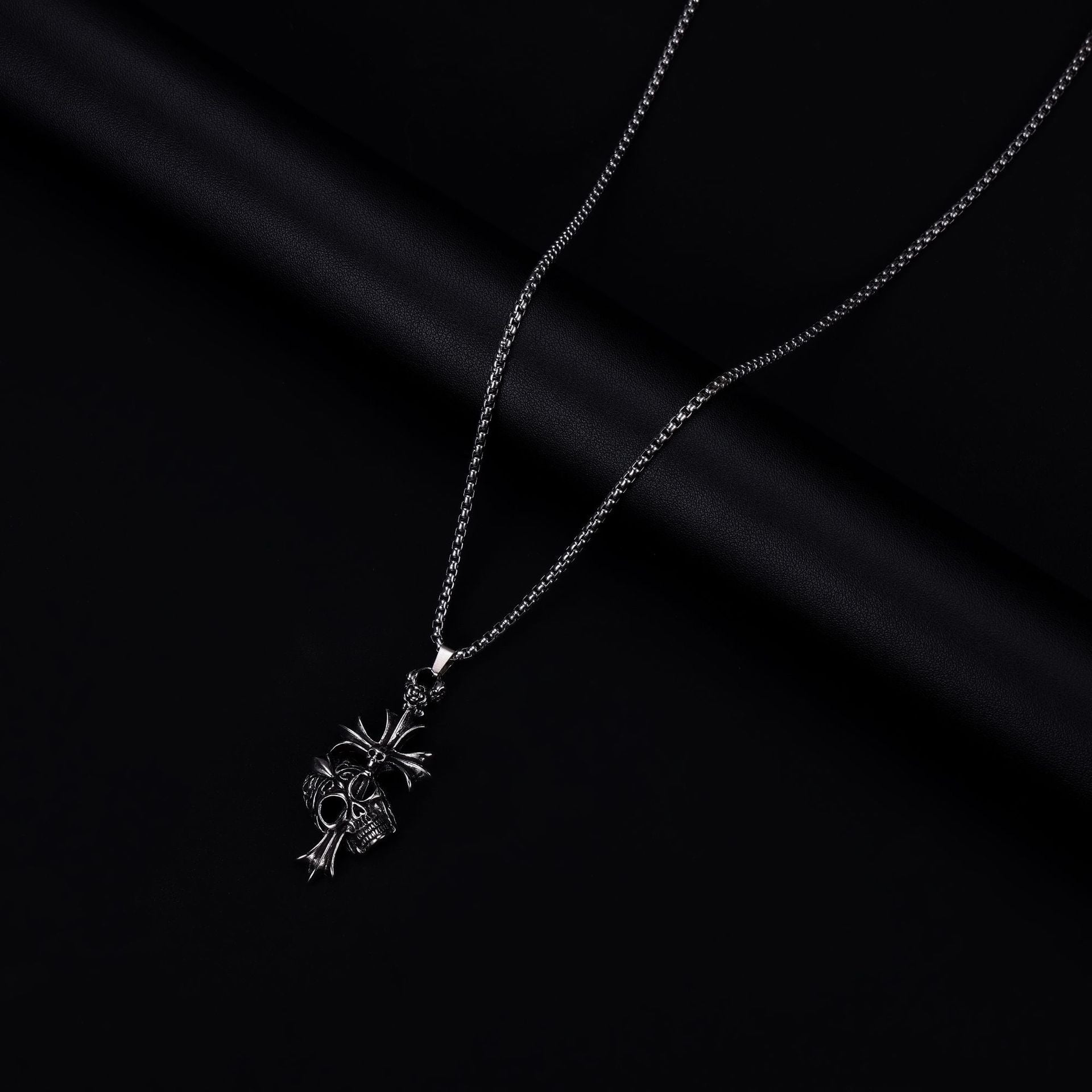 Chrome Hearts skull cross dark style stainless steel pendant